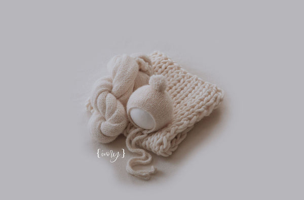 {IVORY} pom set