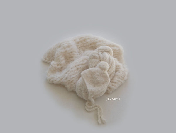 Whispy set Detachable Pom {IVORY} 0208